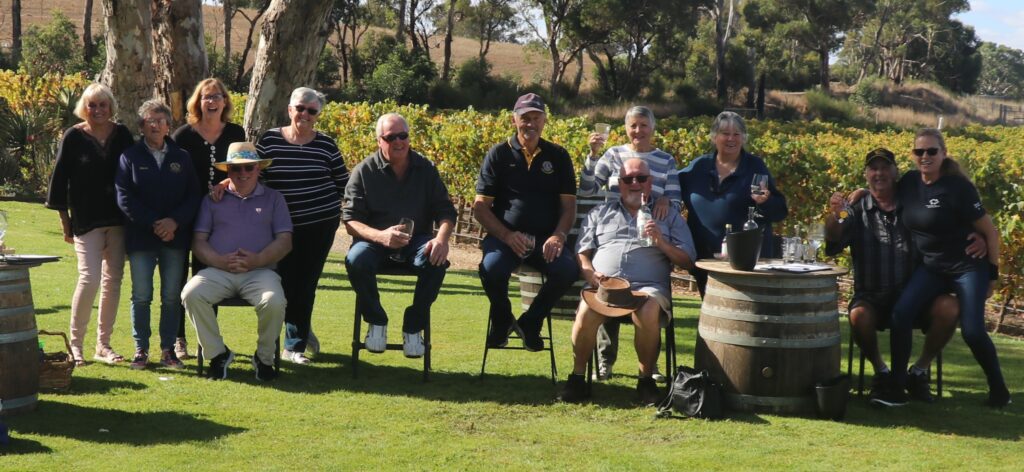 Corn toss group - Onkaparinga Lions Club